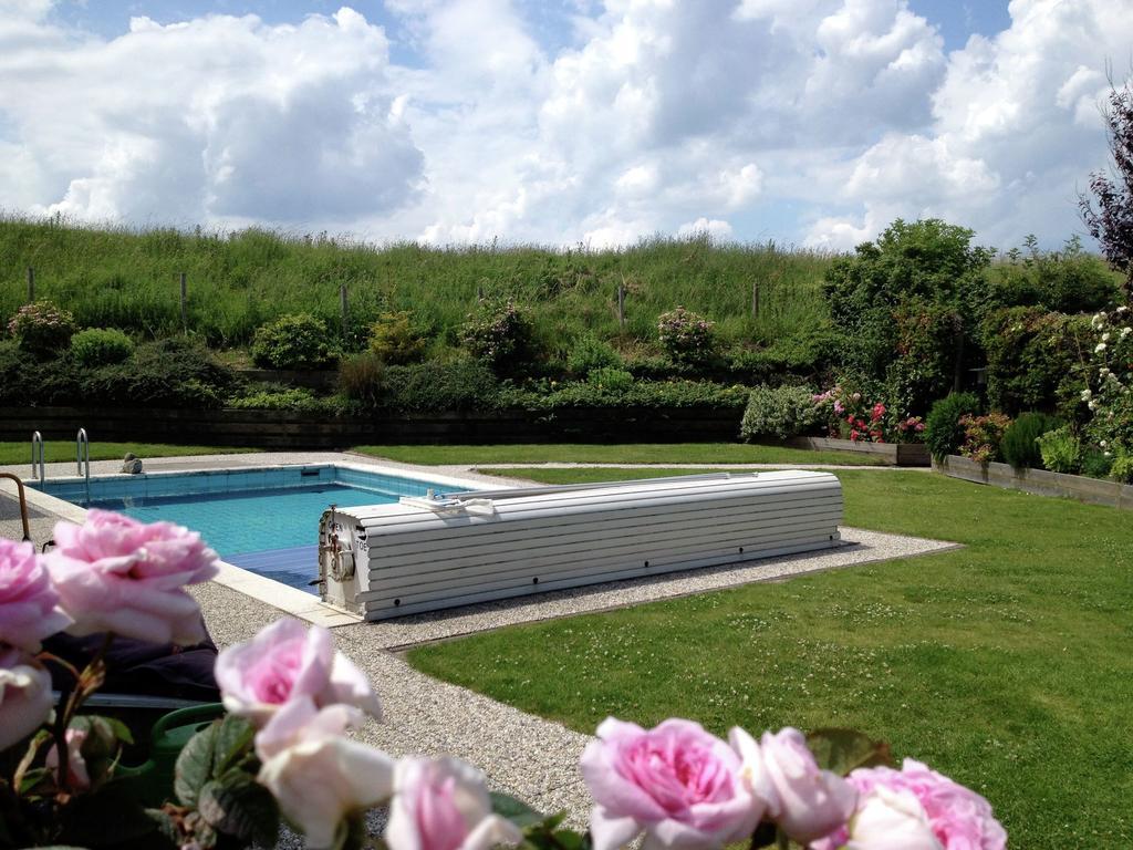 Villa With Spacious Garden Near Heeten Екстер'єр фото